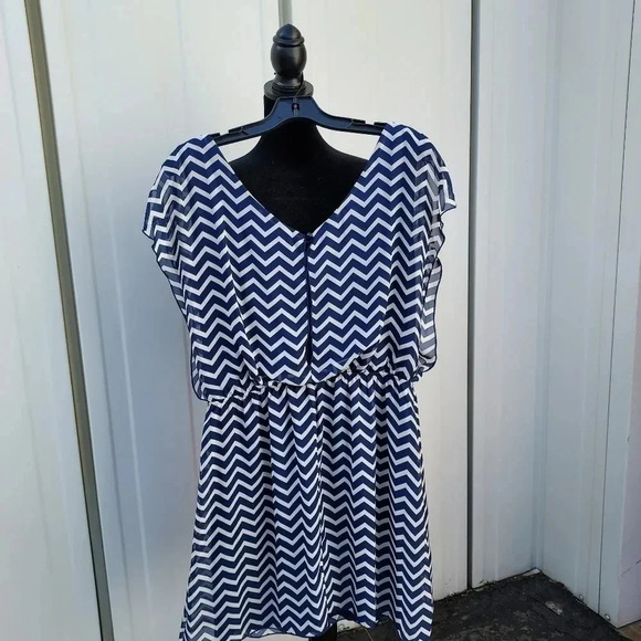 Speechless Womens Blue & White Chevron Dress Size XL. - Picture 5 of 11
